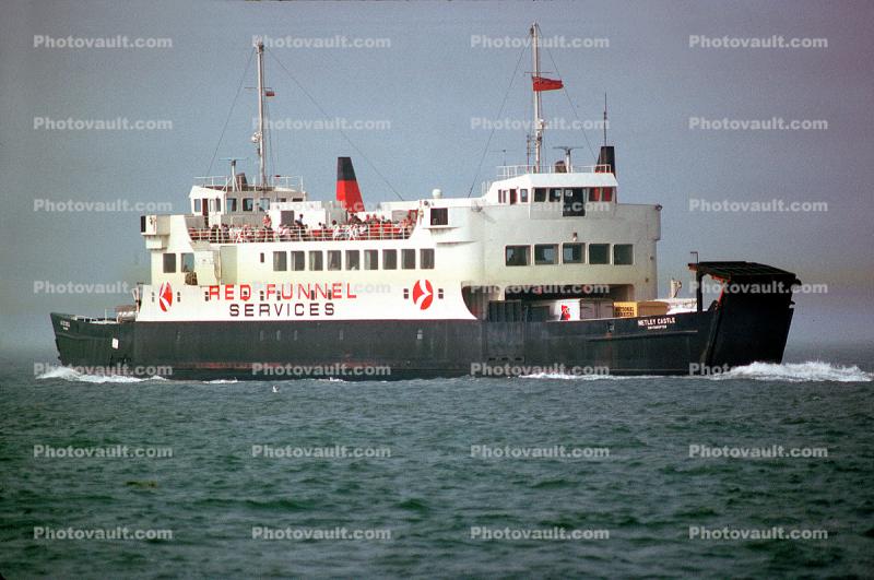Red Funnel Services, car and passenger Ferry, Netley castle, Ro-ro, IMO: 7341219