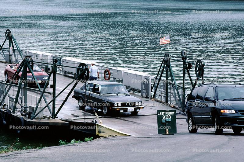 BMW 325, Car Ferry, Vehicle, automobile, Ferryboat, Cincinnati