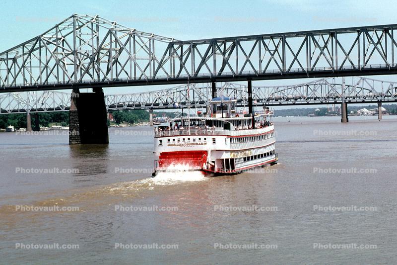 Belle of Louisville, Mississippi River, excursion boat, New Orleans