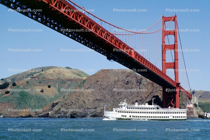 Golden Gate Bridge, Sightseeing Boat, Hornblower, Marin Headlands