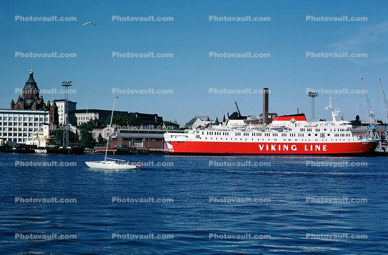 Viking Line, Tsuvo, Stockholm, redboat, redhull, Baltic Sea