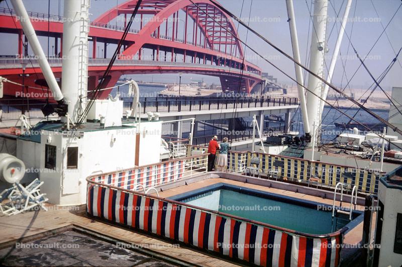 Oriental Rio, Oriental Cruise Lines, Kobe Harbor, Harbor, Dry Pool, 1950s