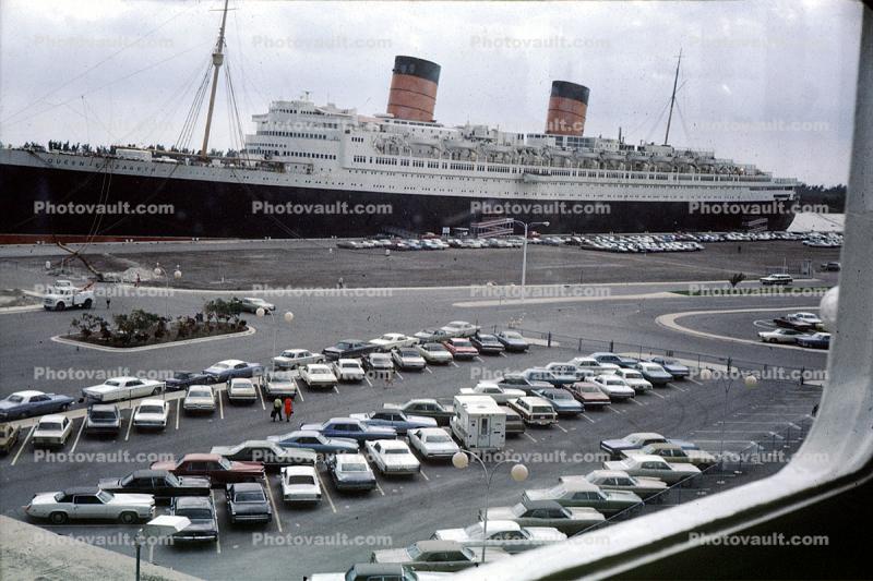 Queen Mary, Cunard, parked cars, parking lot, Ocean Liner, Cunard Line, 1960s