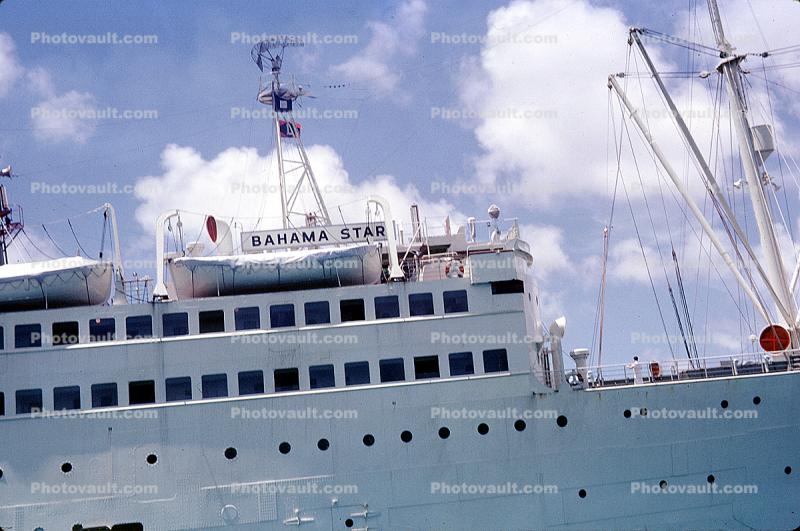 Bahama Star, Cruise Ship, Lifeboat, Cranes, Radar, Cruise Ship, Ocean Liner