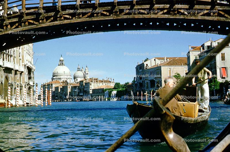 Oar and Forcola of a Gondola, Venice Waterway, Grand Canal, Arch