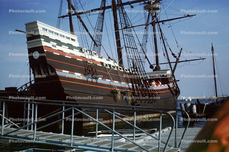 Pilgrims, Mayflower, dock