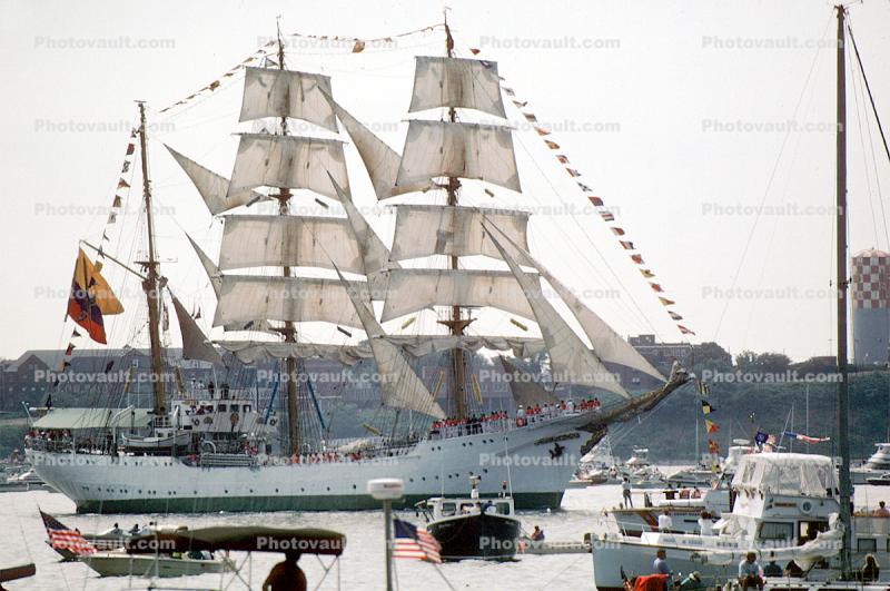 ARC Gloria, official flagship of the Colombian Navy, training ship, three-masted barque