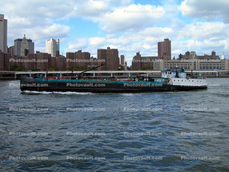 Coral Queen Fuel Boat, Liquid Oil Tanker, (Oil/Chemical), New York City