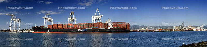 ZIM Piraeus, Container Ship, Cranes, Panorama, IMO: 9280847