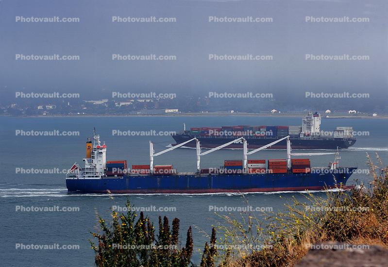 ZRIN, Jadroplov, self-unloading containership cargo vessel, IMO: 9005429