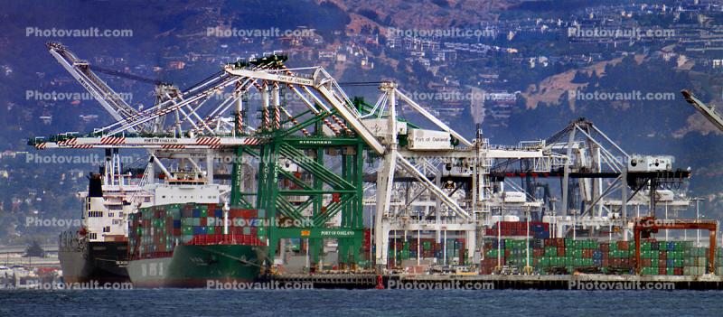 Cranes, Docks, Port of Oakland, Panorama