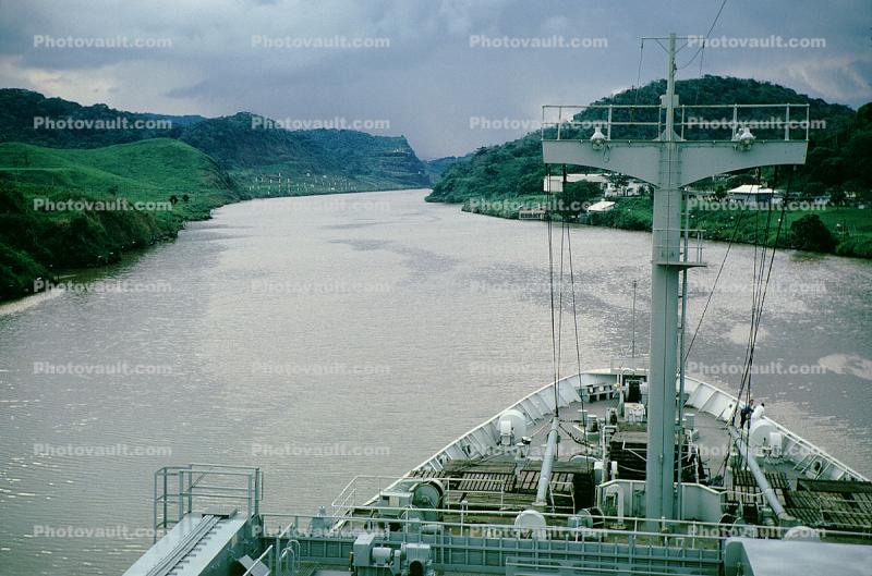 Mast, bow, Mountains, Central America, Transportation, Water, Gaillard Cut, 1966, 1960s