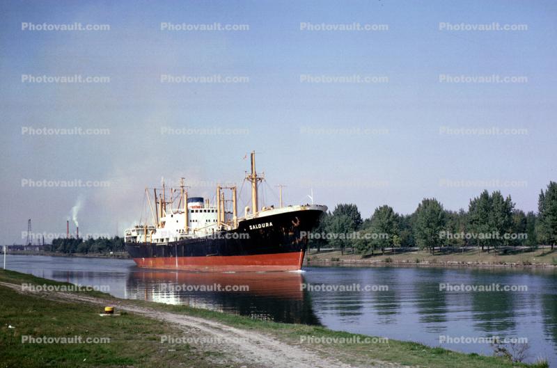 Saldura, General Cargo Ship, IMO: 5307714, Welland Canal, Ontario, Canada, September 1965, 1960s