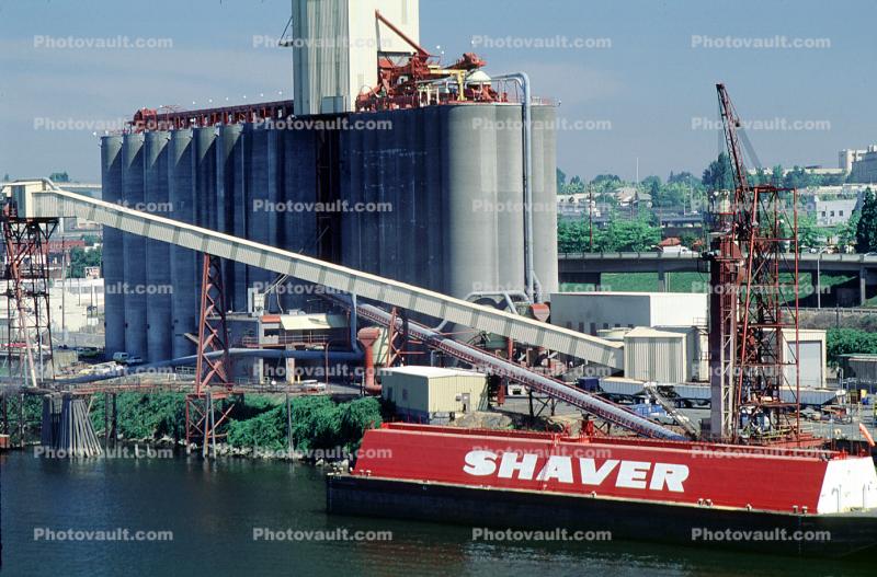 Shaver, Dock