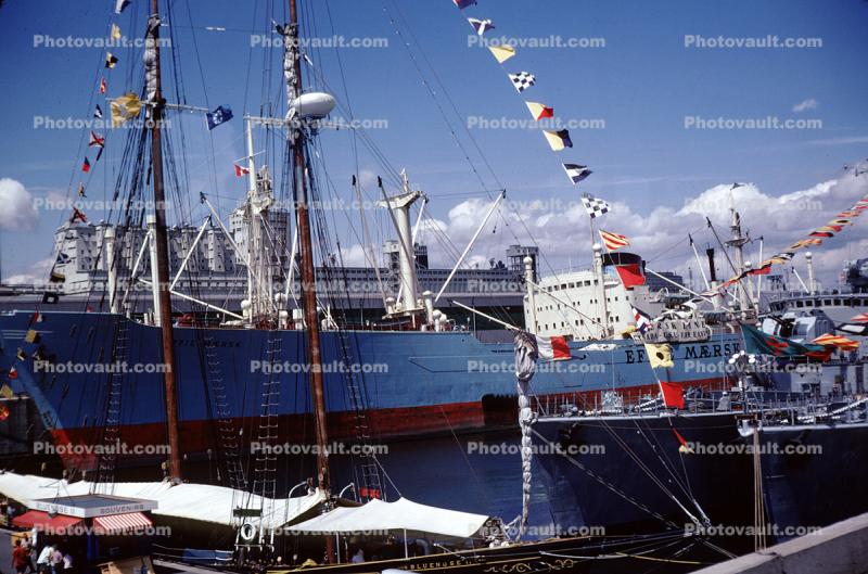 Maersk, dock, flags, vessel