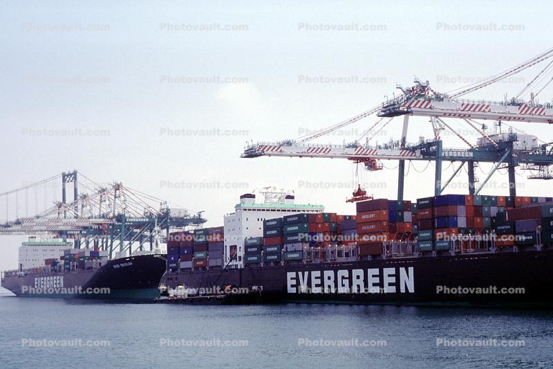 Evergreen, Gantry Crane, Harbor