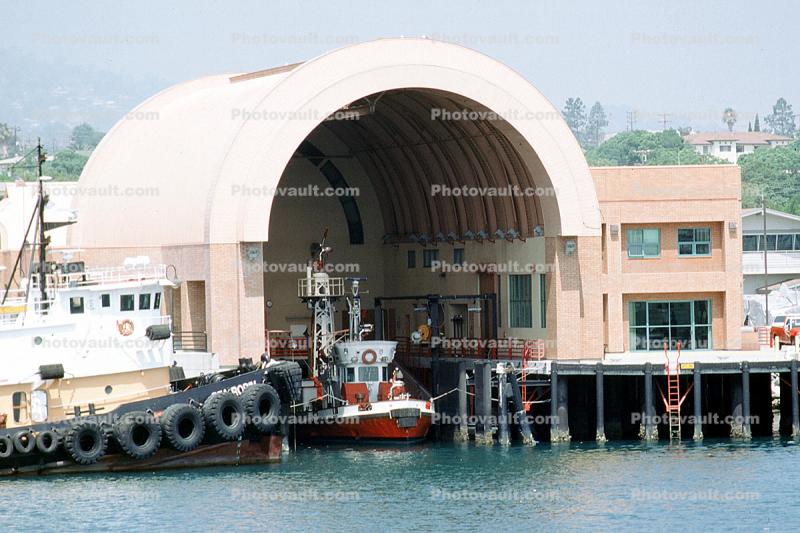 Ralph J Scott Fireboat, Fire Station #112, history, Berths 85-86, San Pedro Harbor