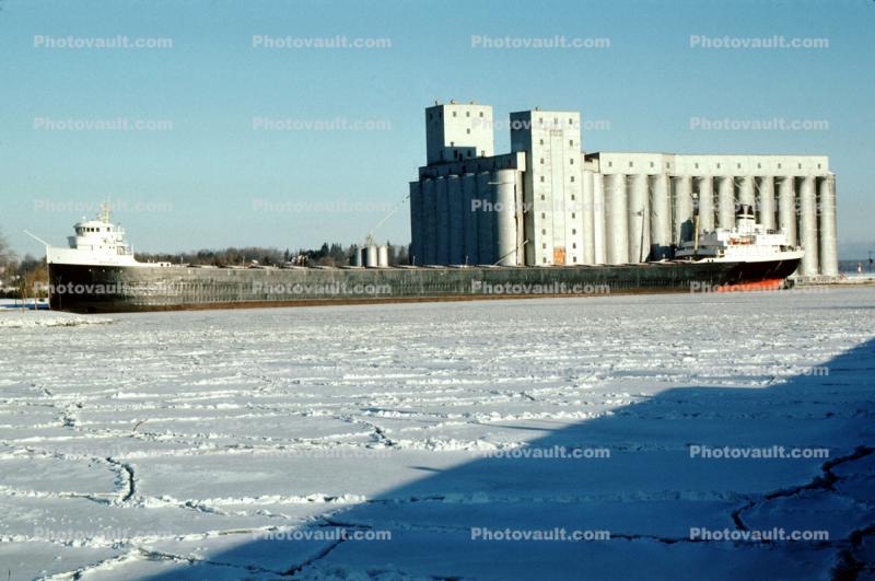 Beechglen Bulk Carrier, Snow, Ice, Silo, Owen Sound Ontario, 21/01/1989