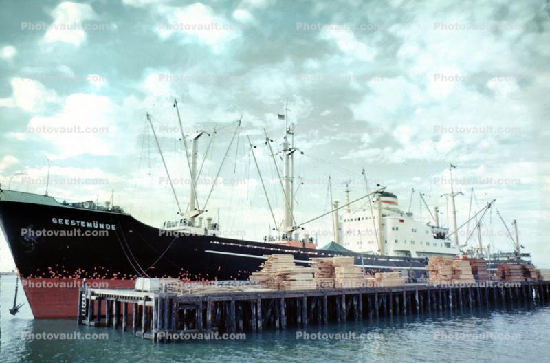 Geestemunde, Dock, Cargo Ship, cranes, Lumber, wood products