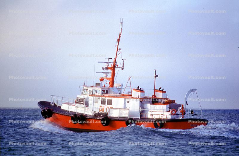 Pilot Boat, redboat, redhull