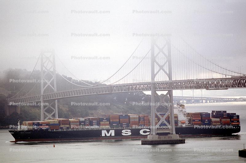 MSC, San Francisco Oakland Bay Bridge, Lupinus, Bulk Carrier, IMO: 9302918