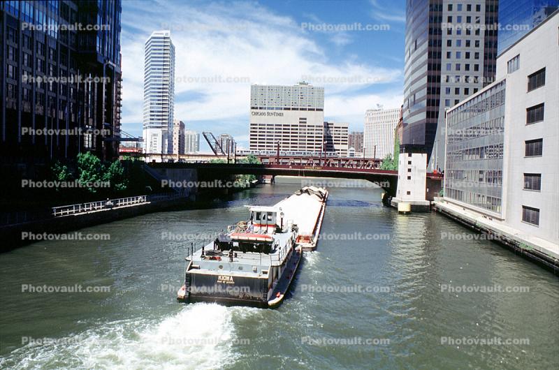 Pusher Tug Kiowa, Tugboat, Barge, Chicago River