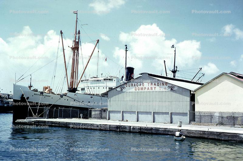 Southern Cross, Dock, Harbor, Warehouse, 1940s, Willemstad, Curacao