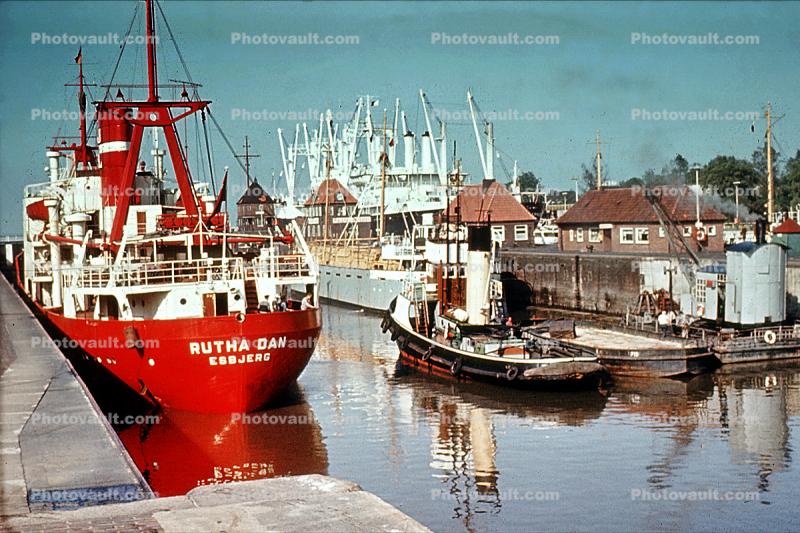 Kiel Canal, Rutha Dan, Cargo Ship, IMO: 5302568, Tugboat, Docks, Harbor
