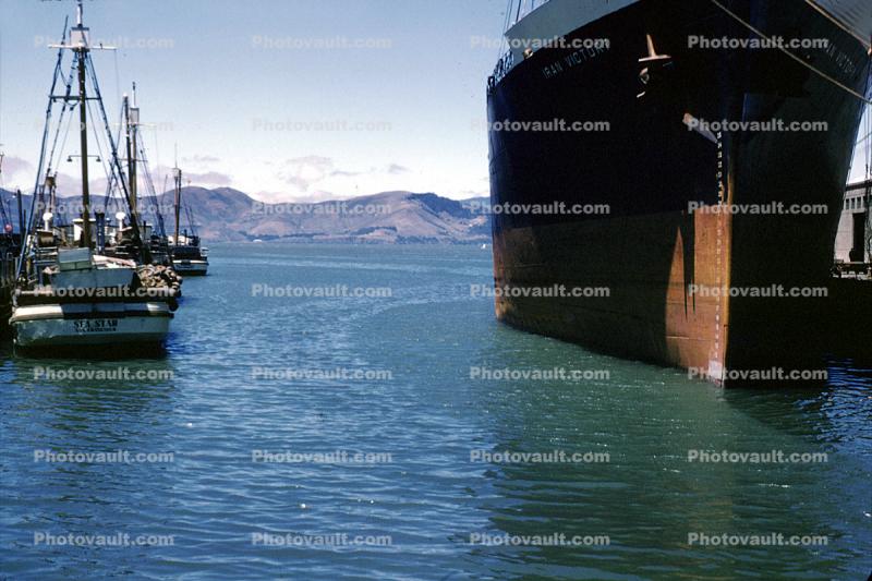 Iran Victory steamship, Sea Star Fishing Boat, Harbor, 1947, 1940s
