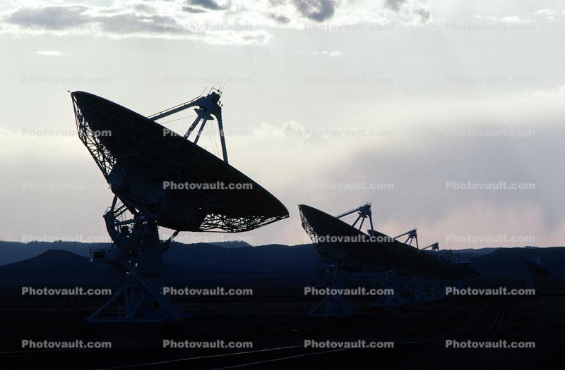 Radio Dish Antennas at VLA