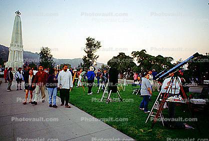 Star Party, telescopes, Griffith Park Observatory, Astronomer's Monument, column
