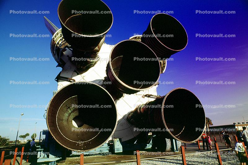 Saturn-V , F-1 Rocket Engines