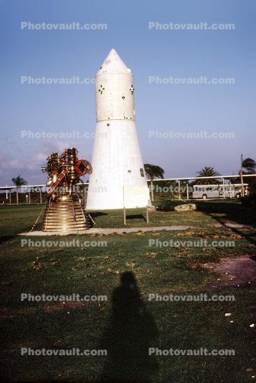 Apollo Spaceship, Capsule, Rocket Engine