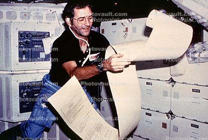Flotaing Astronaut, scroll sheet printout