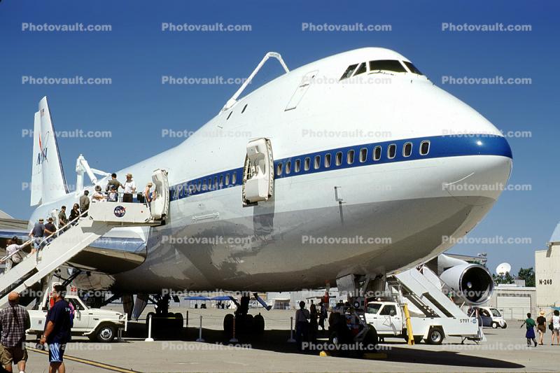 Boeing 747, Shuttle Carrier Aircraft (SCA), Space Shuttle Ferry, NASA Space Shuttle Carrier, Boeing 747-100