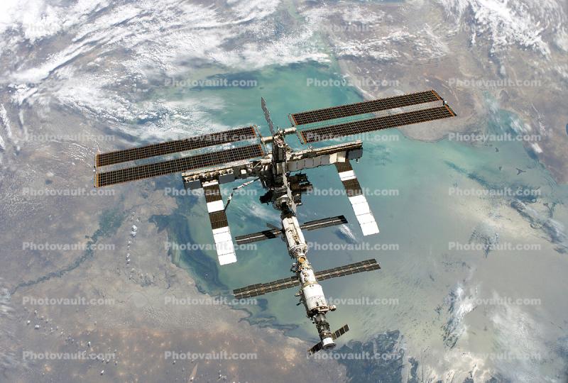 Image of the ISS by the shuttle Discovery in August 2005, Caspian Sea, Volga Delta
