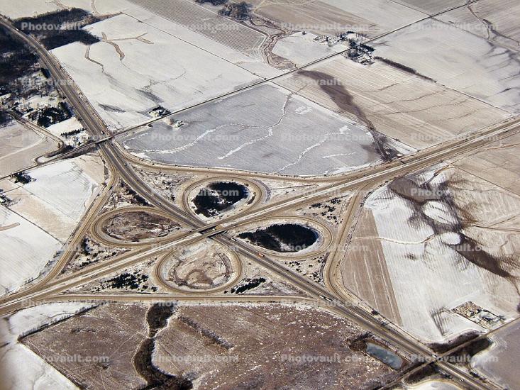 Cloverleaf Interchange, overpass, underpass, intersection, interchange, freeway, highway, symmetry