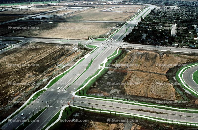 Hacienda Business Park, Roads, Hopyard Road, Pleasanton, California, 1 October 1983