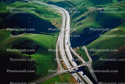 S-Curve, Diamond Interchange, Interstate Highway I-580, Castro Valley, California, Green Hills