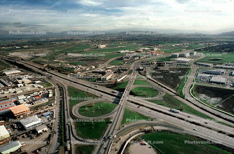 Parclo Interchange, overpass, underpass, intersection, freeway, highway, symmetry, exit, Four-way Interchange, Interstate Highway I-580
