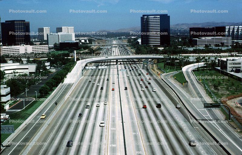 Interstate Highway I-405, Irvine, California, cars, Level-A traffic, buildings, skyline, freeway, cars