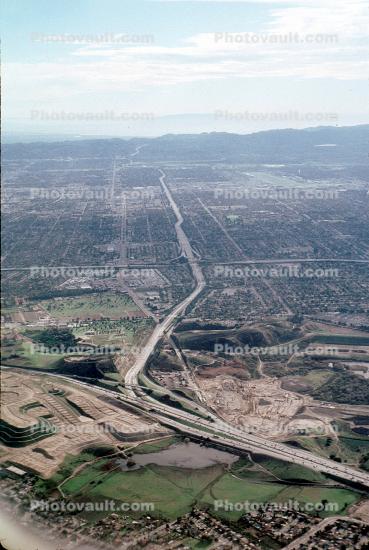 Interstate Highway I-5, I-405, San Fernando Valley, Semi-directional-T interchange, Golden State Freeway, cars, traffic, freeway