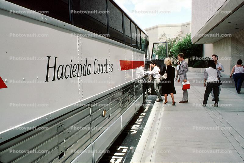 Hacienda Business Park Bus