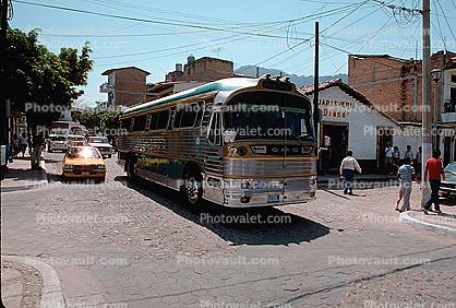 GMC bus, 156, Puerto Vallarta