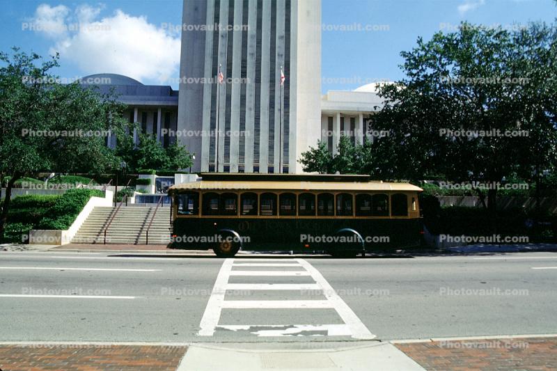 Tallahasee, State Capitol Building, Crosswalk, Trolley