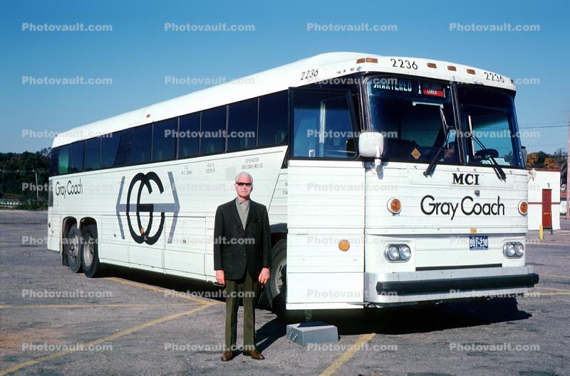 2236, Gray Coach, MCI, 1976, 1970s