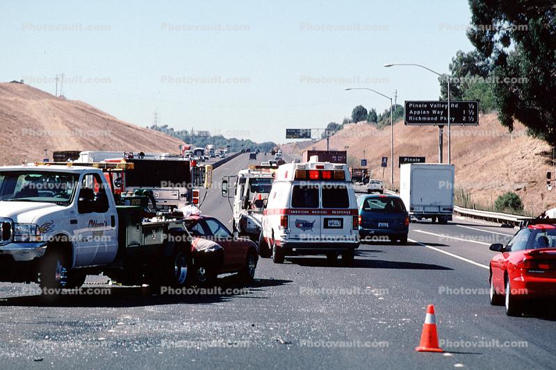 Ambulance, Tow Truck, Interstate Highway I-80, Pinole, California, Towtruck
