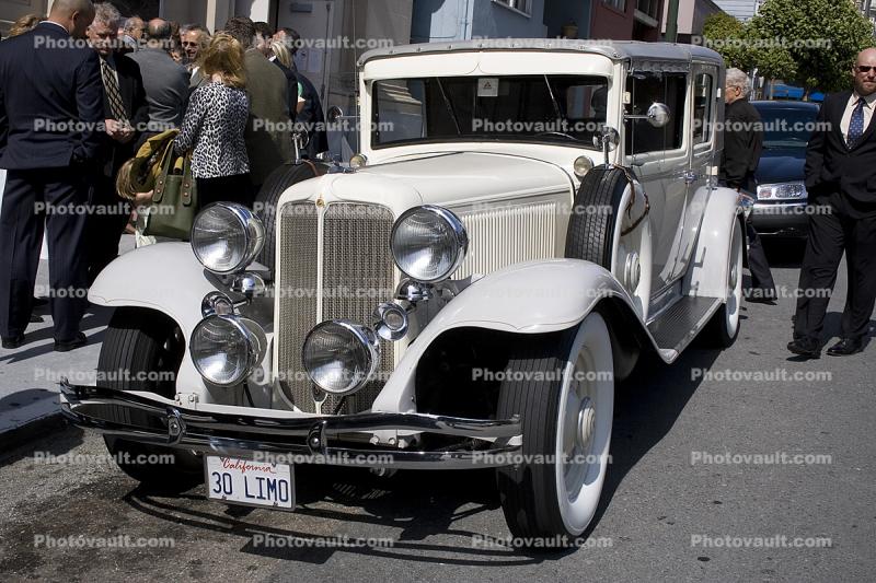 1930 Chrysler Imperial, Close Coupled Sedan, Whitewall Tires, Gangster Car, automobile, Chrysler Imperial Eight Limousine