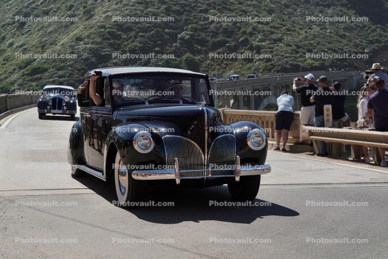 1941 Lincoln Continental Brunn Town Car