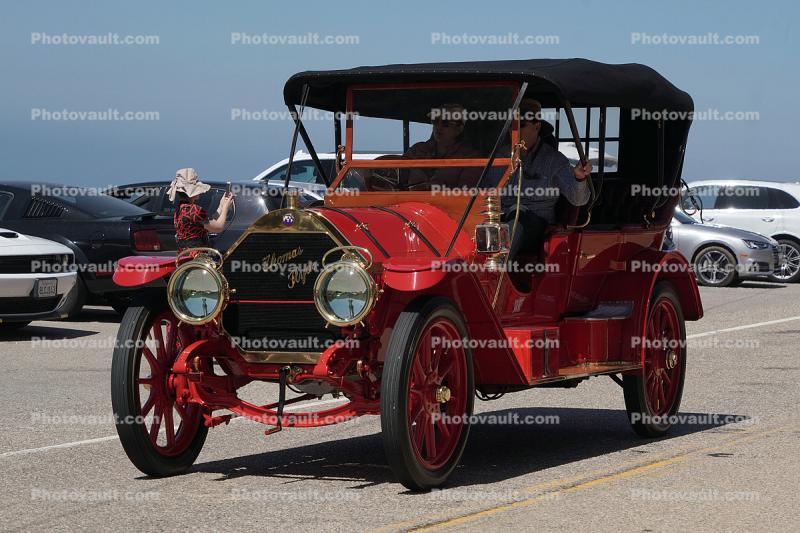 1909 Thomas Flyer 5 Passenger Touring Car